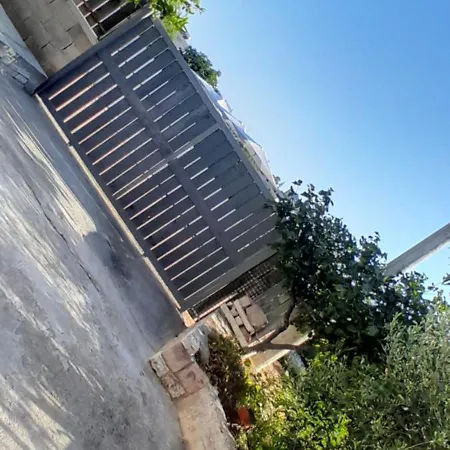 Udisa 1 Sarandë